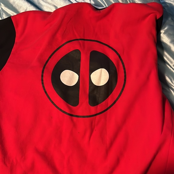 Deadpool varsity jacket - Picture 5 of 6